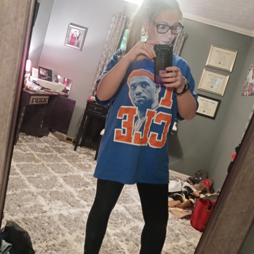 LeBron James t-shirt